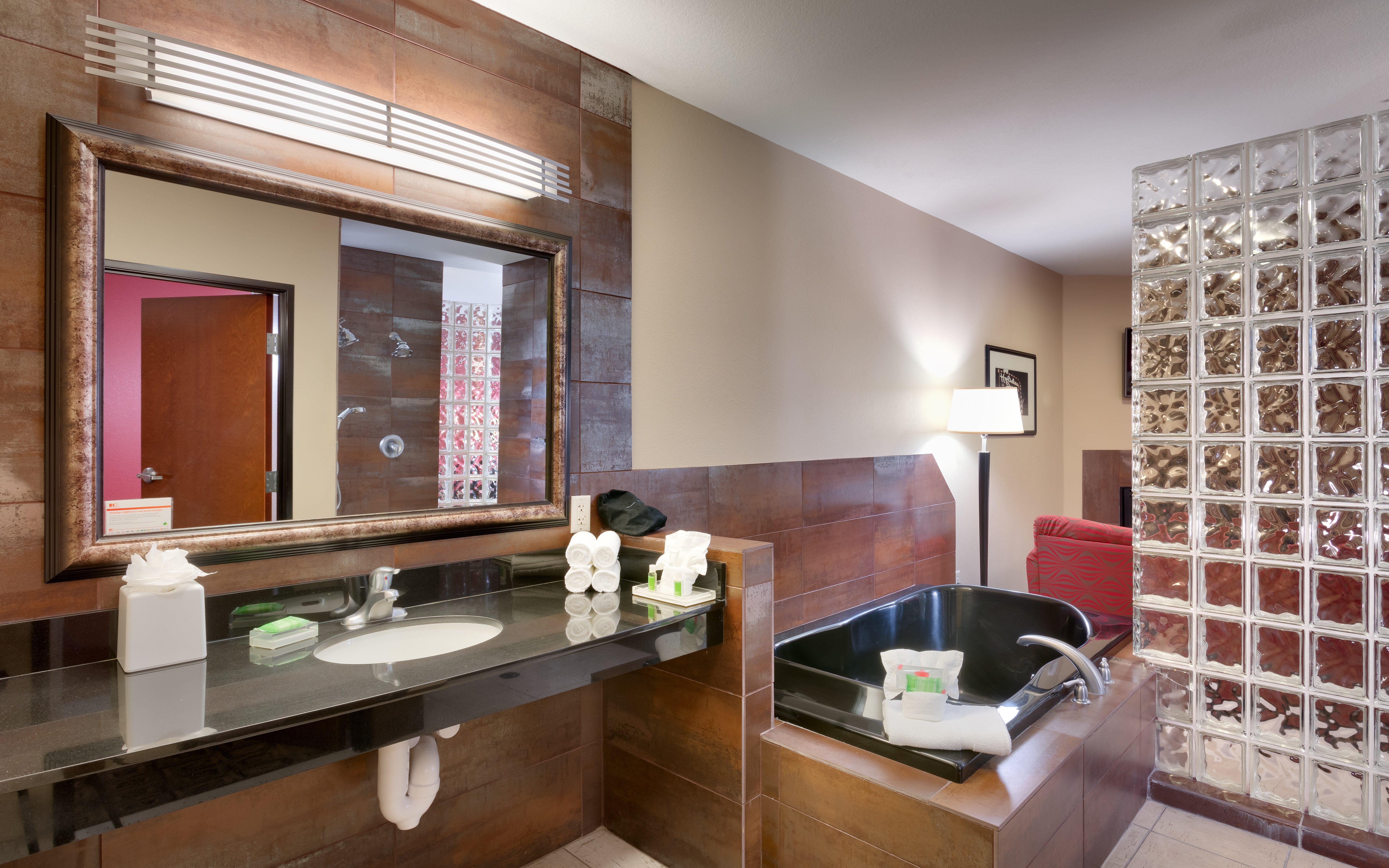 Holiday Inn & Suites Salt Lake City - Airport West, An Ihg Hotel Extérieur photo