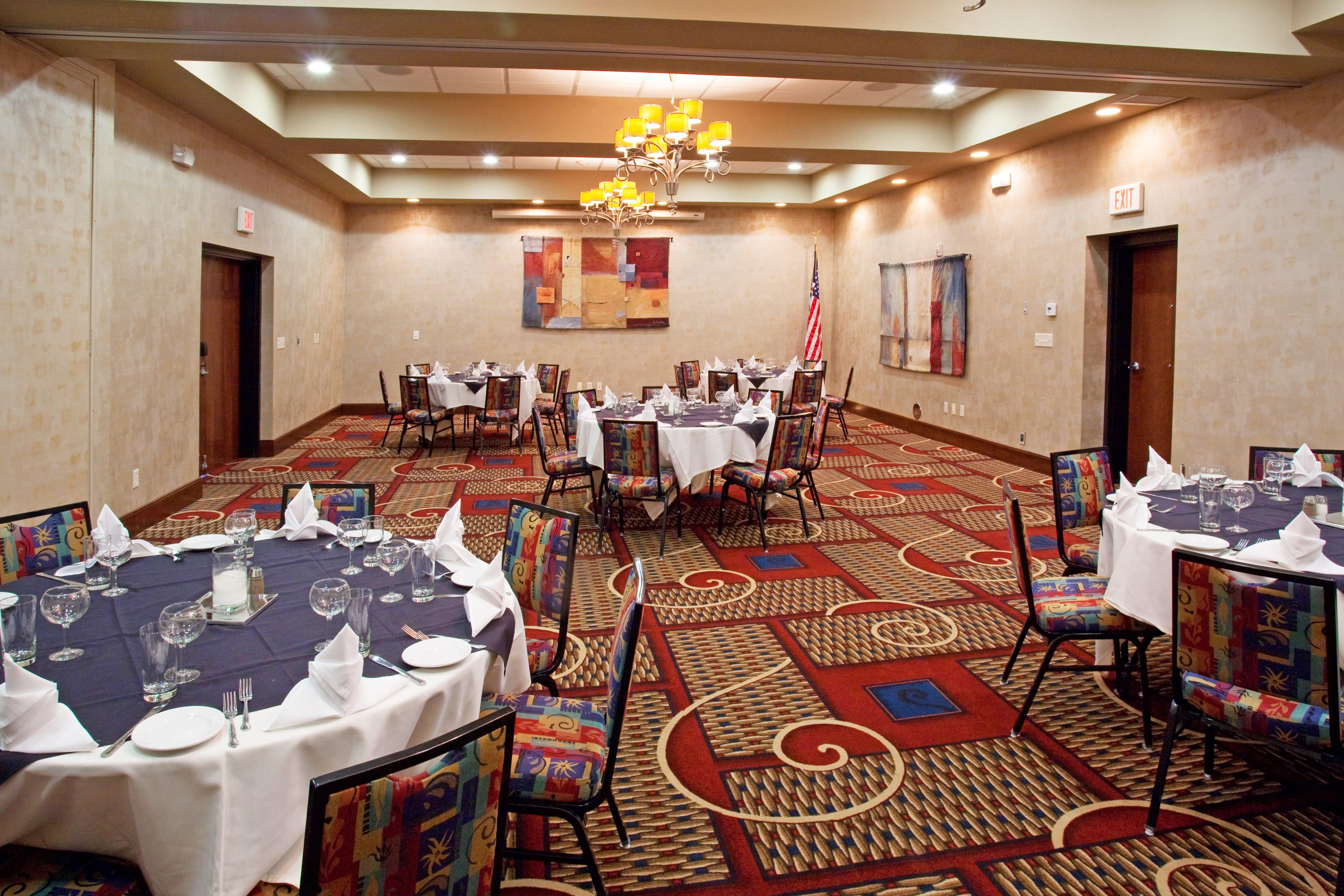 Holiday Inn & Suites Salt Lake City - Airport West By Ihg Extérieur photo