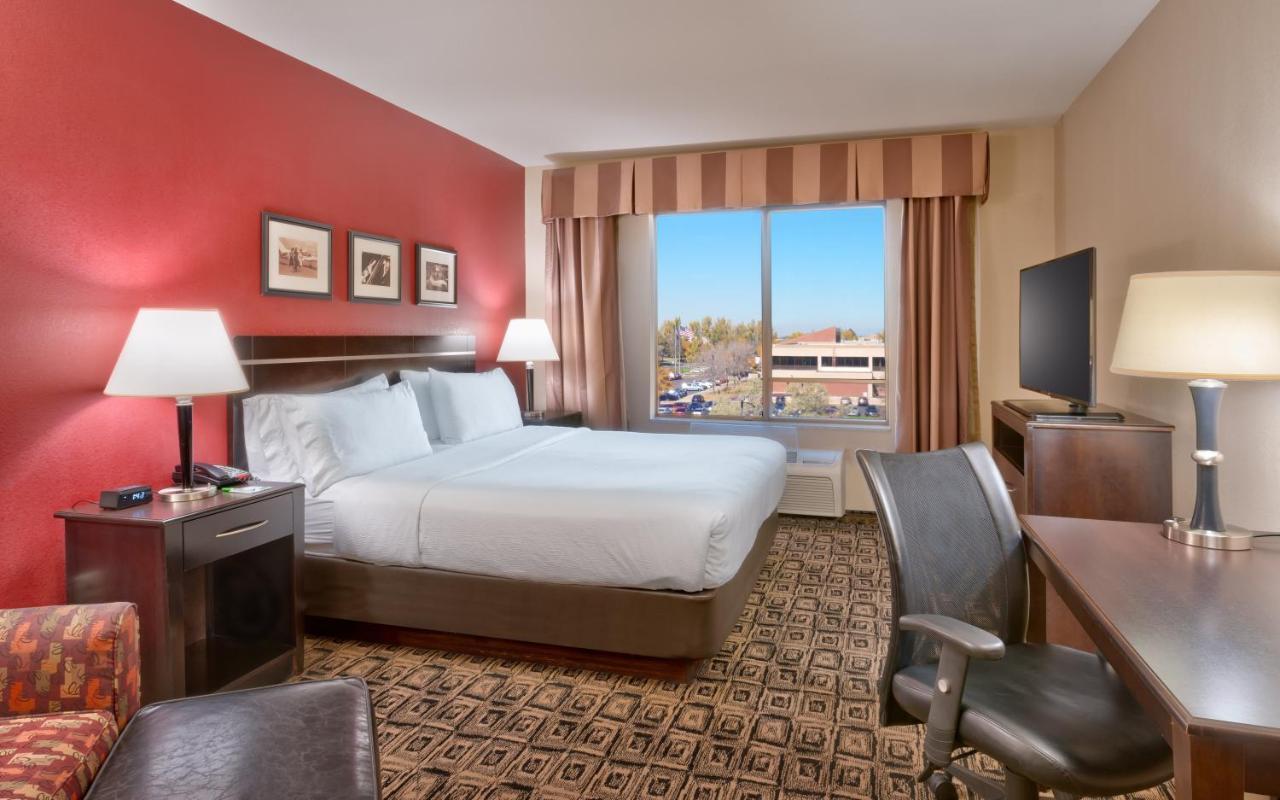 Holiday Inn & Suites Salt Lake City - Airport West, An Ihg Hotel Extérieur photo